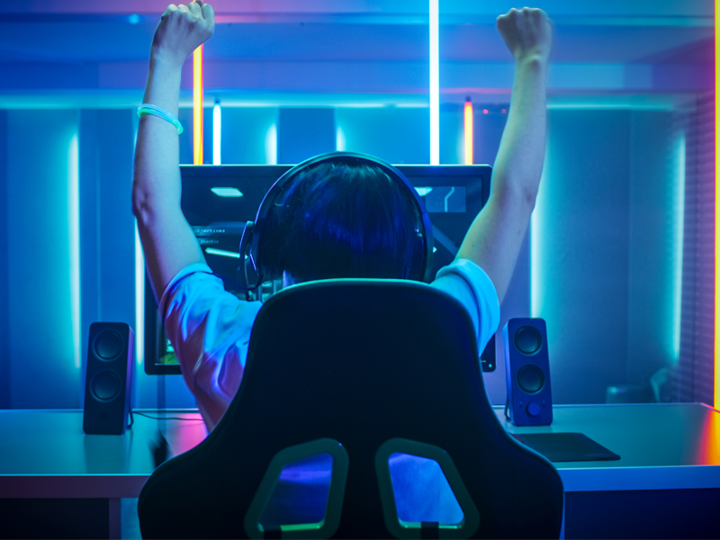 designing-esports-homepage-image